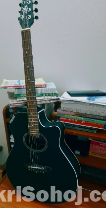 Guitar yemaha (CM2)